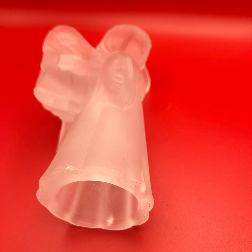 Frosted Glass Angel Figurine - Picture 5 of 7